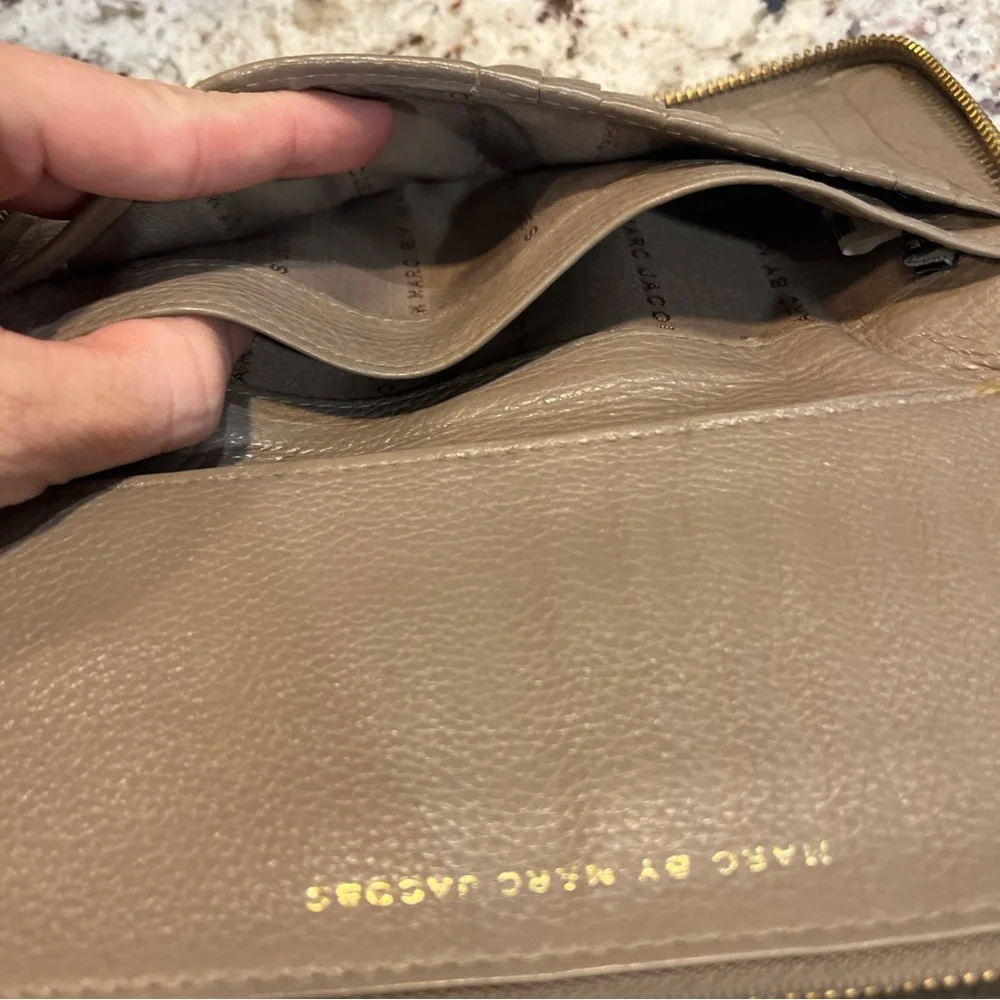 Marc Jacobs Taupe Leather Zip-Around Wallet with Gold Plaque